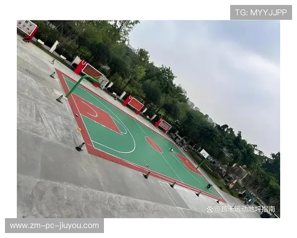 篮球场馆绿色环保改造项目积极推进，篮球场绿化